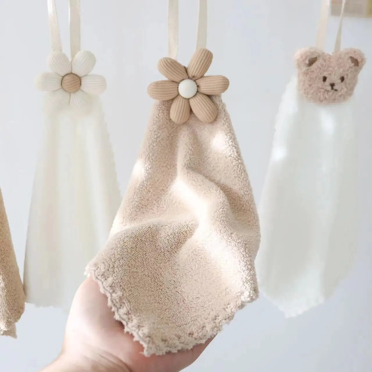 Mini Baby Bear Fingertip Water Absorption Towels