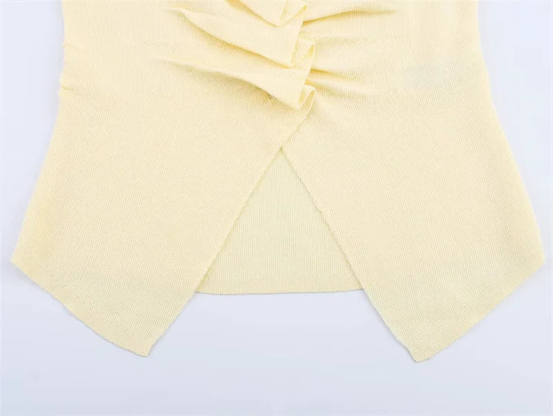 Women's Light Yellow Ruffle Trim Knit Blouse Large Neckline Casual Fashion Spring 2025 Short Sleeve Versatile Top